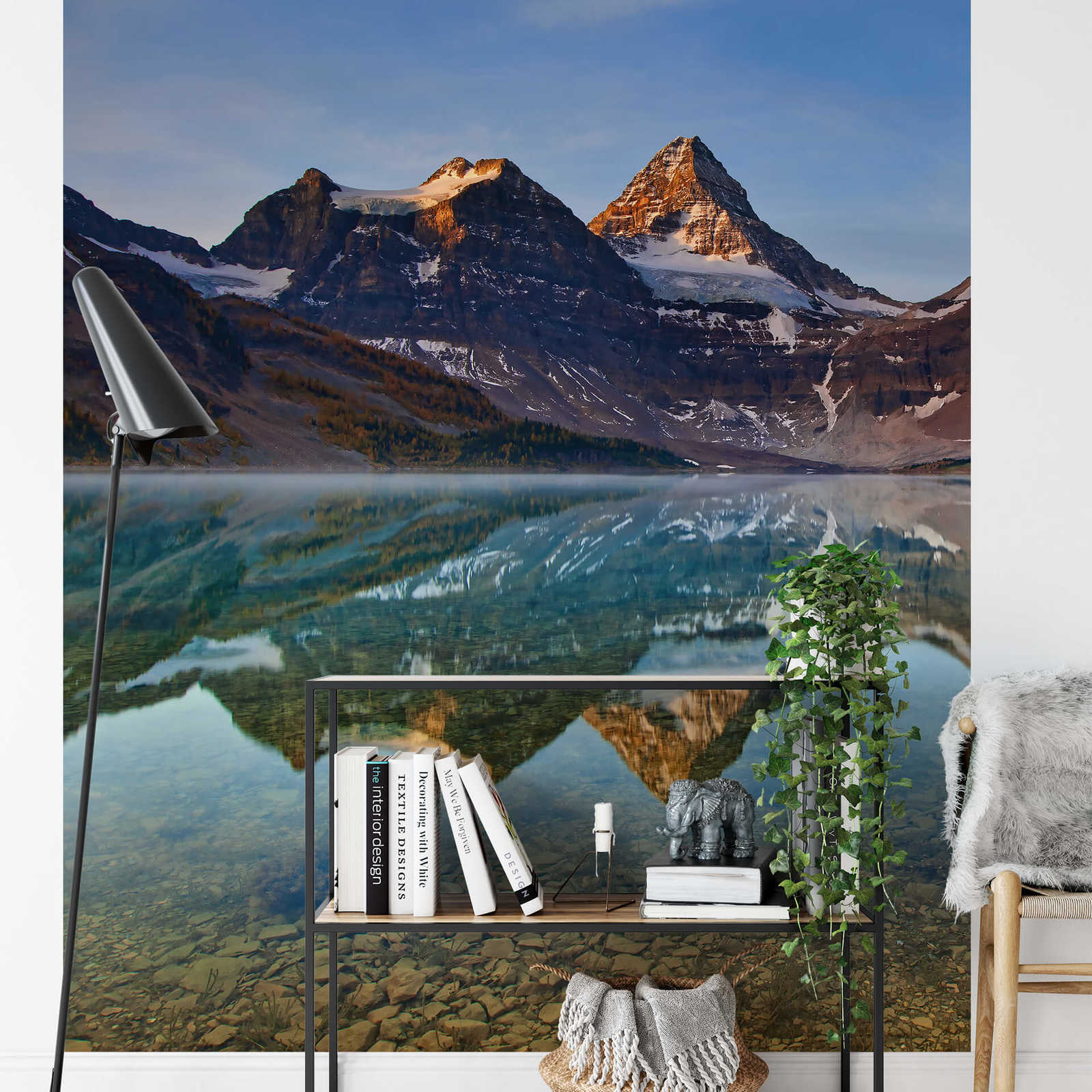             Papier peint panoramique lac et montagnes au Canada - marron, bleu, blanc
        