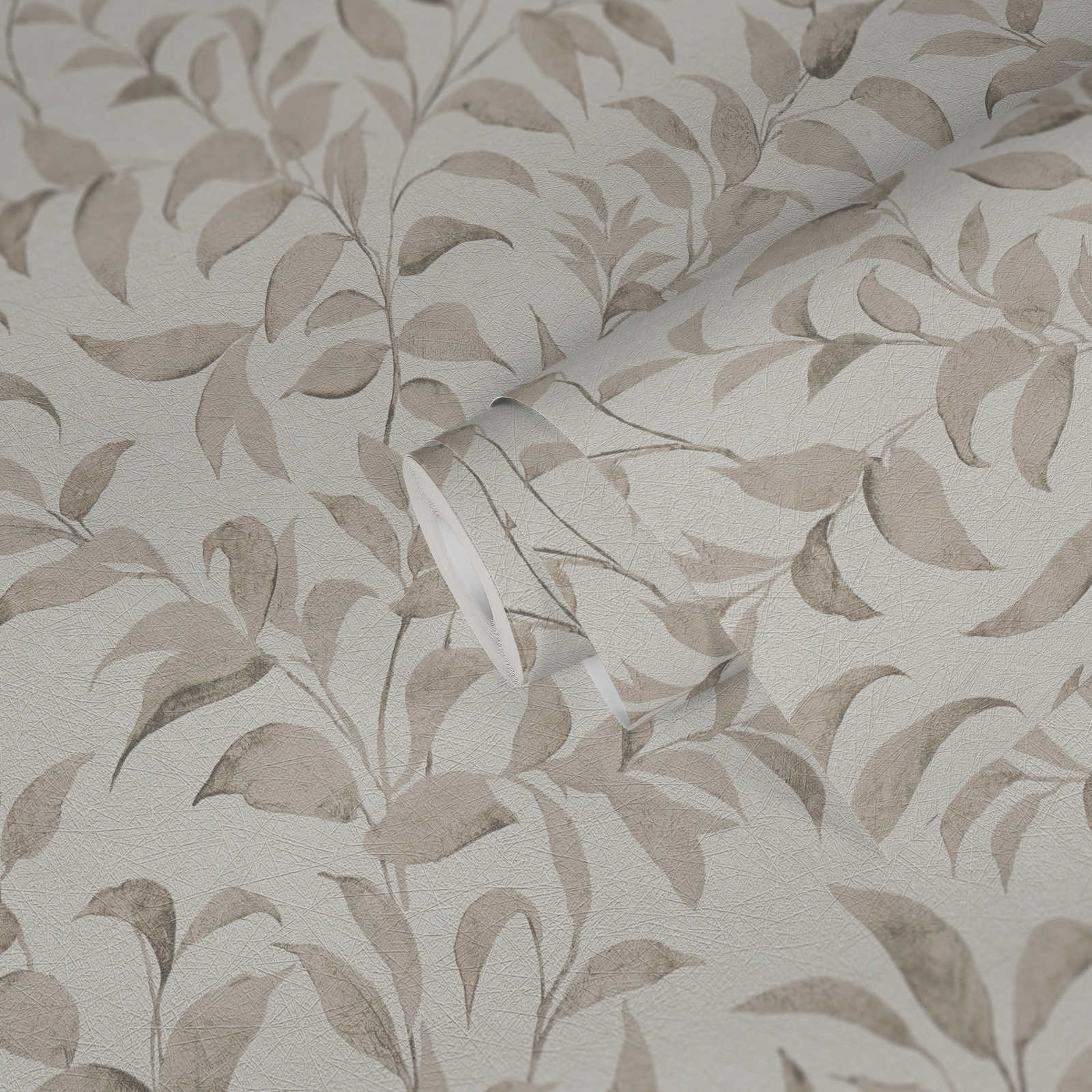            Floral leaves wallpaper textured shimmering - white, grey, beige
        