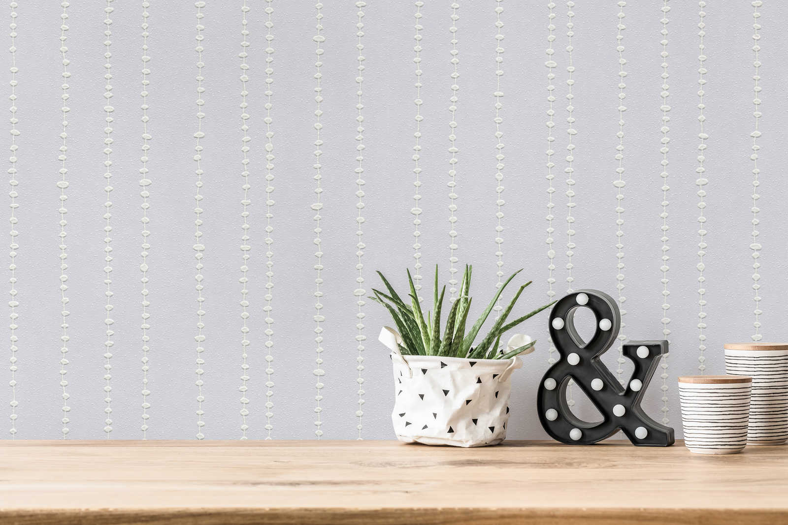             Paintable non-woven wallpaper with line pattern - 25,00 m x 1,06 m
        