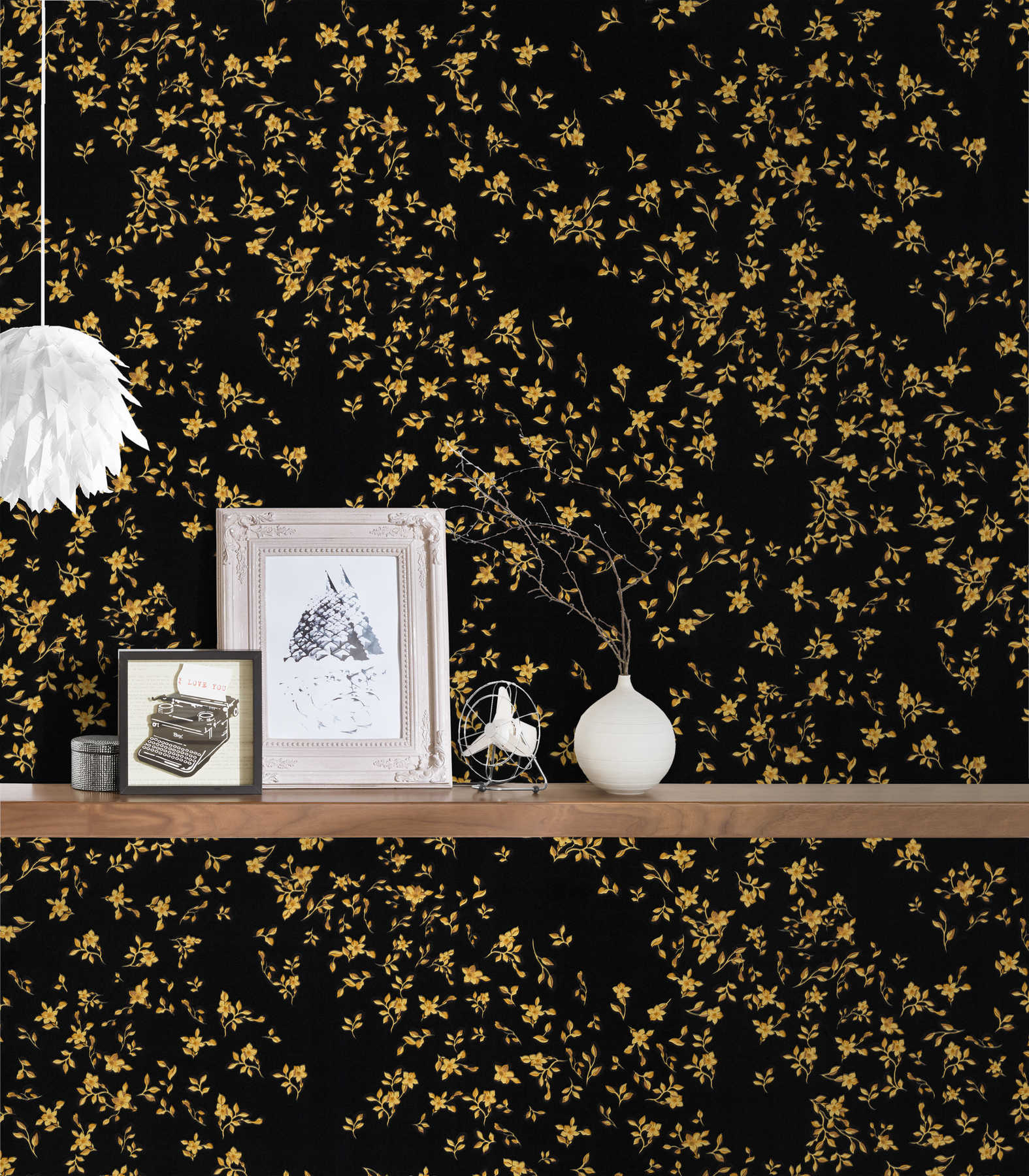             Black VERSACE wallpaper in floral design - Black, Gold
        