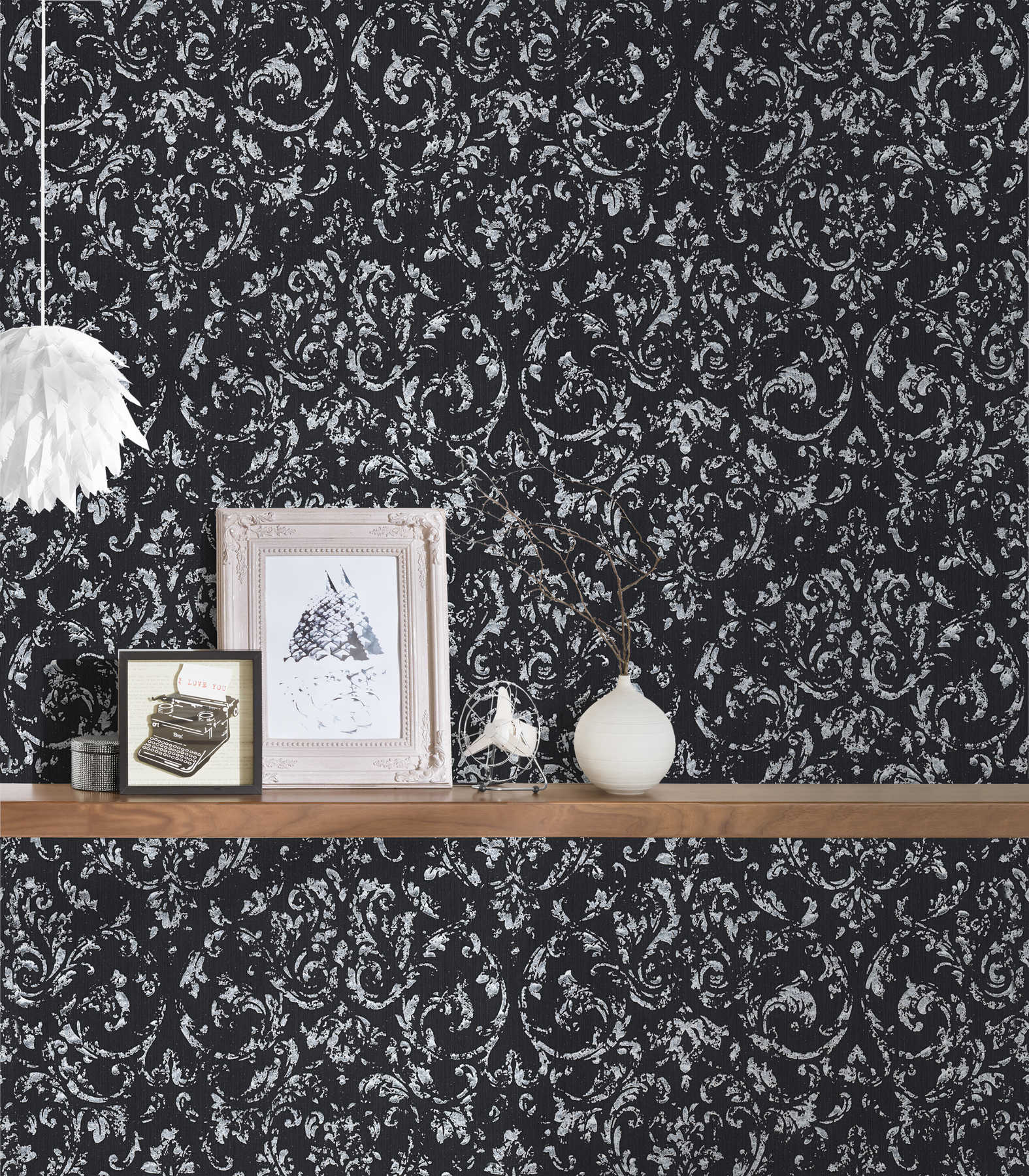             Wallpaper with silver ornaments in used look - black, silver
        