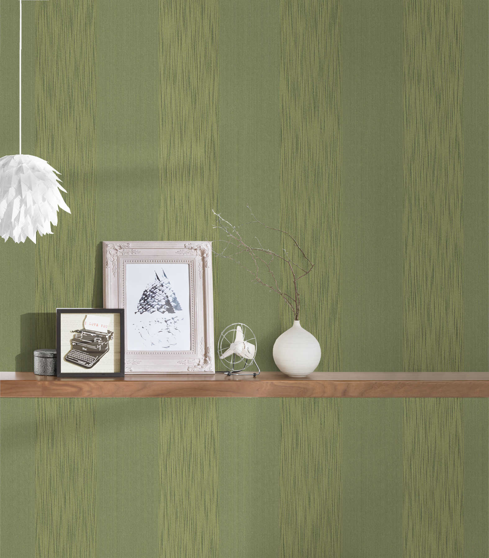             Textured wallpaper with metallic effect & striped pattern - green
        