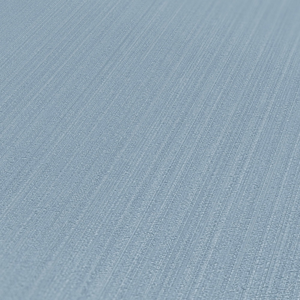            Papel pintado no tejido azul liso, seda mate con efecto de textura
        