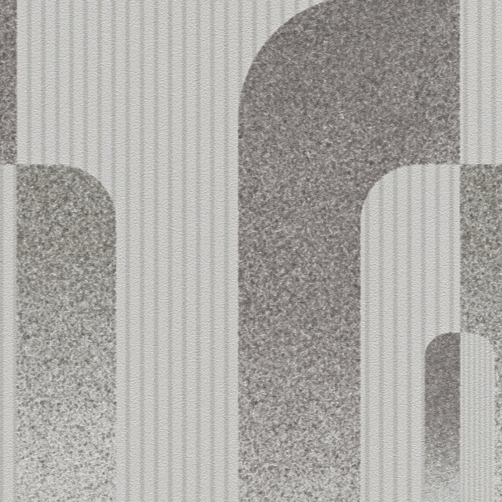             Grafisch behang met Reto patroon in grijs en zilver
        