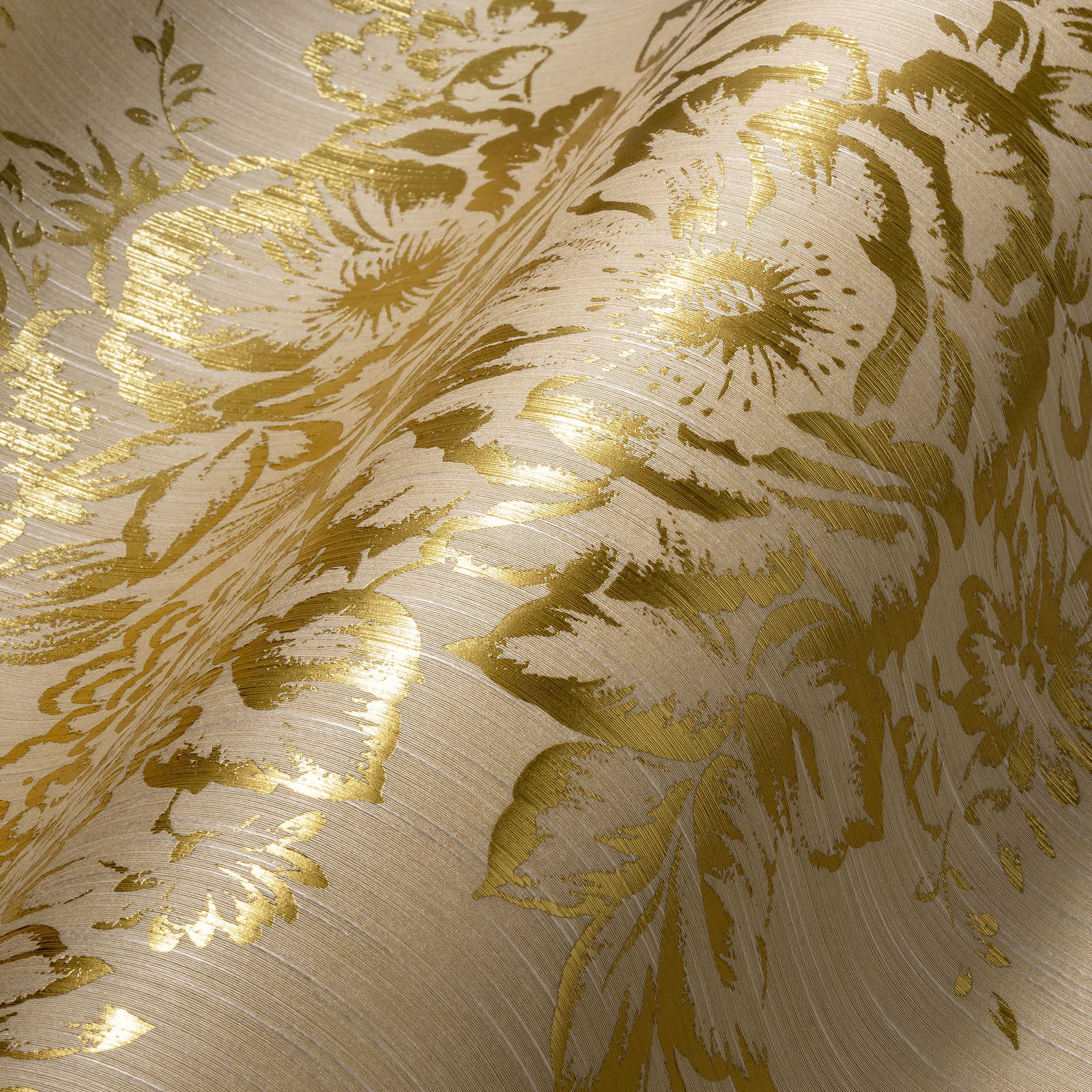             Textured wallpaper with gold floral pattern - gold, cream
        