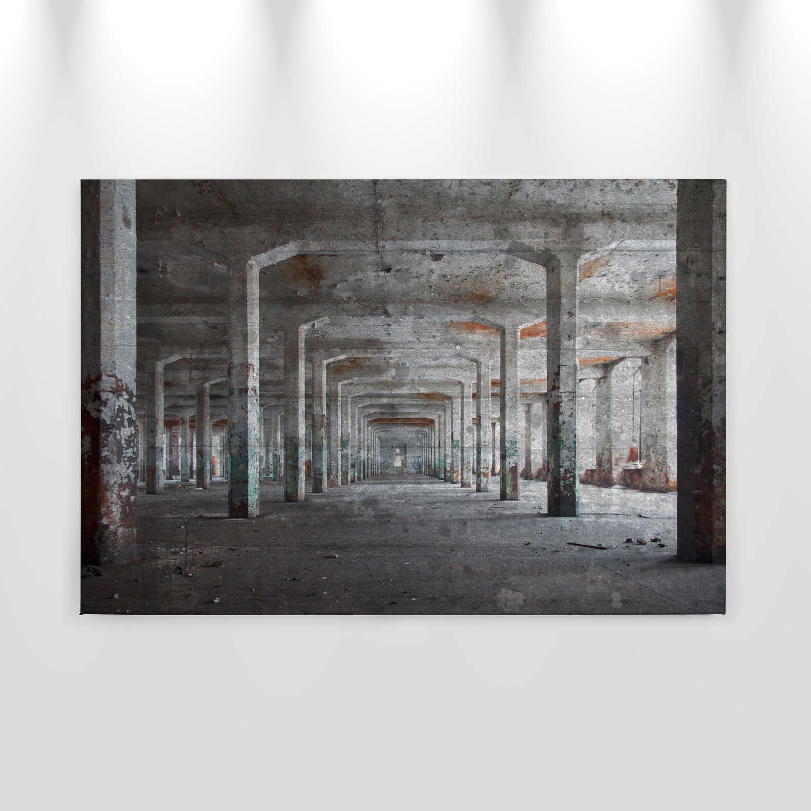             Canvas met oud betonnen gebouw met 3D-optiek - 0,90 m x 0,60 m
        