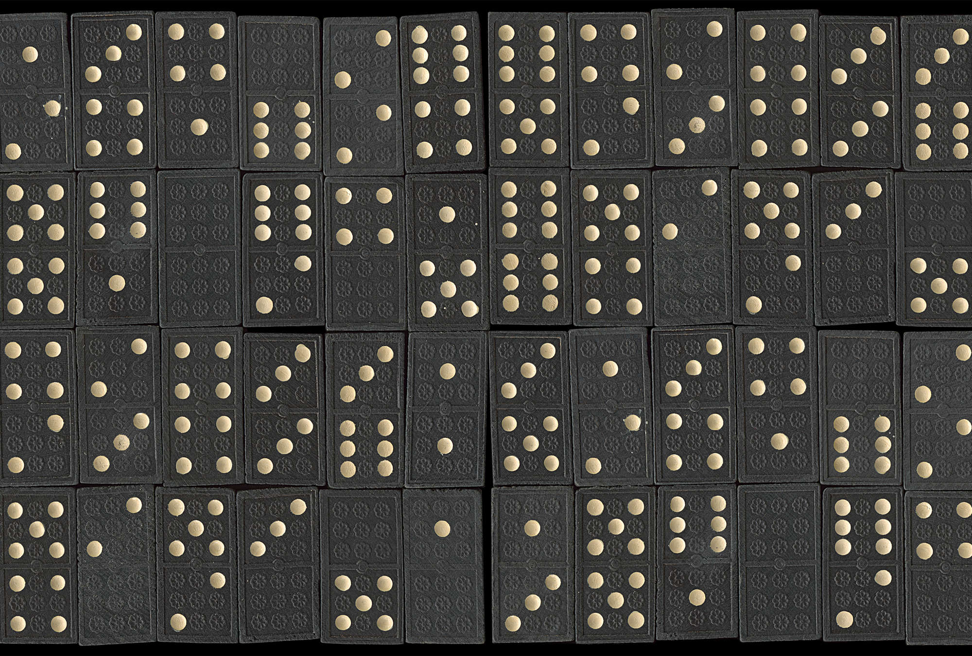             Muurschildering domino's retro token patroon
        