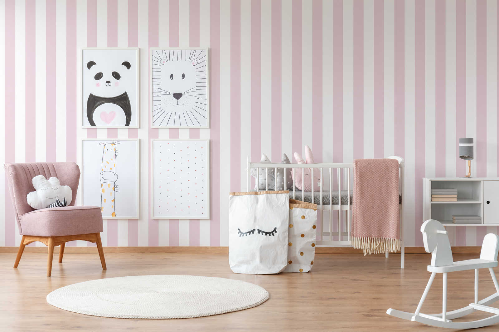             Papel pintado infantil para niñas a rayas verticales - rosa, blanco
        