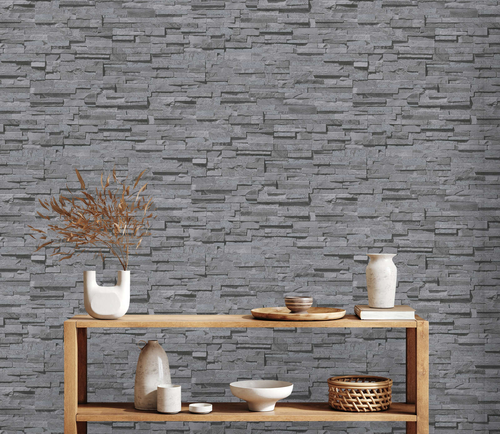             Non-woven wallpaper with stone look & gloss effect - grey
        