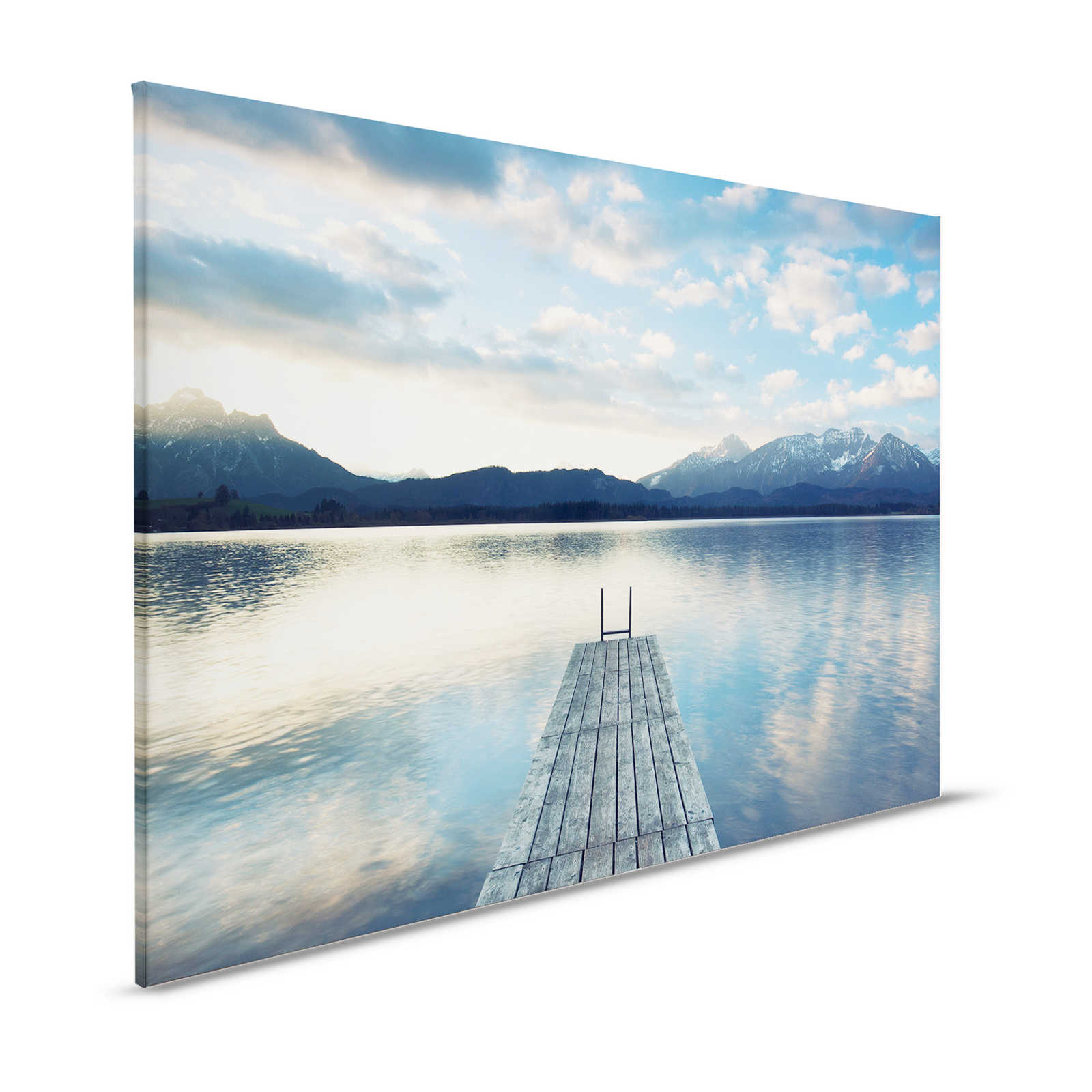 Quadro su tela Lago di montagna con ponte d'acqua e alba - 1,20 m x 0,80 m
