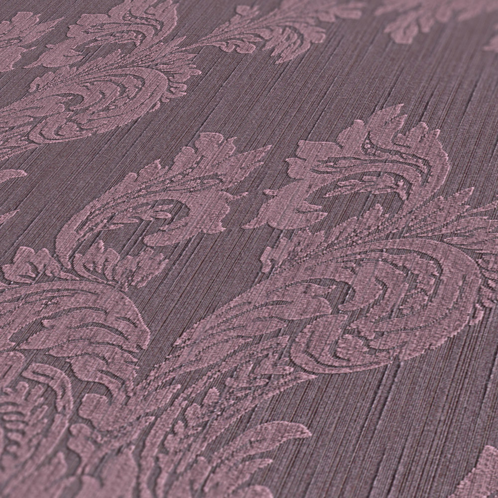             Wallpaper with floral ornament pattern & texture effect - purple
        