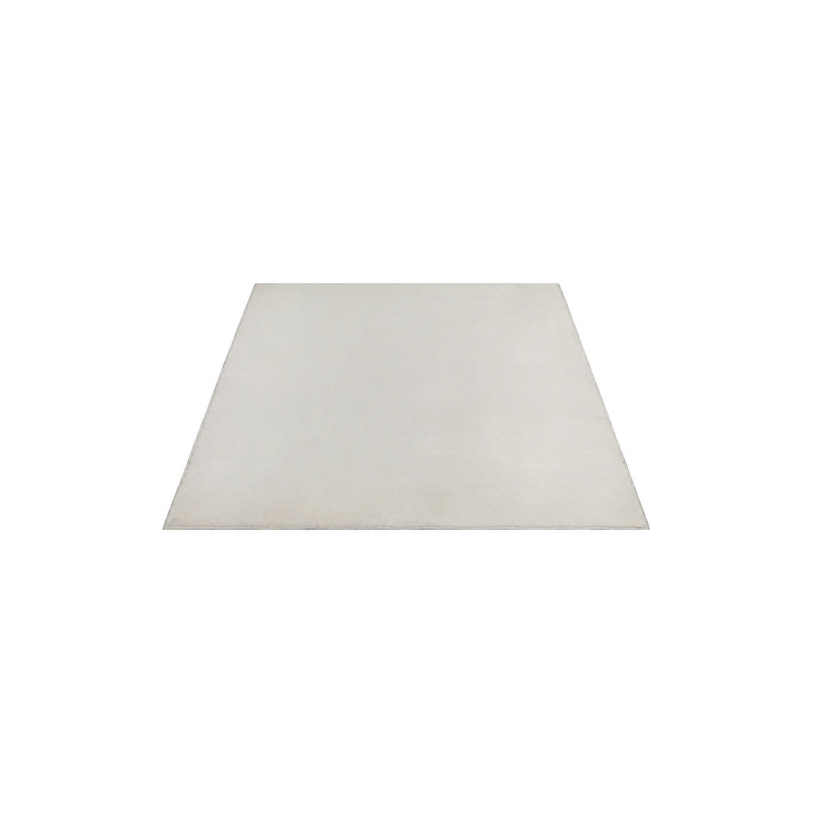Soft pile carpet in cream - 200 x 140 cm
