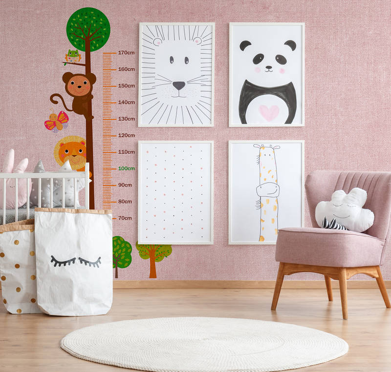             Papel pintado para la habitación de los niños con barra de medida - rosa, colorido
        