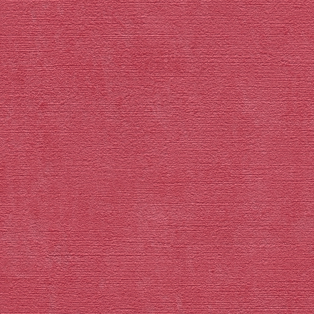             Papier peint rouge chiné avec gaufrage structuré pour salon
        