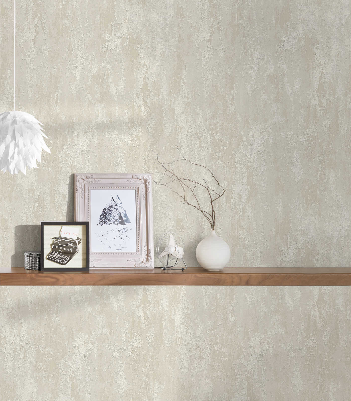             Rustic texture wallpaper with plaster look - beige, cream, gold
        