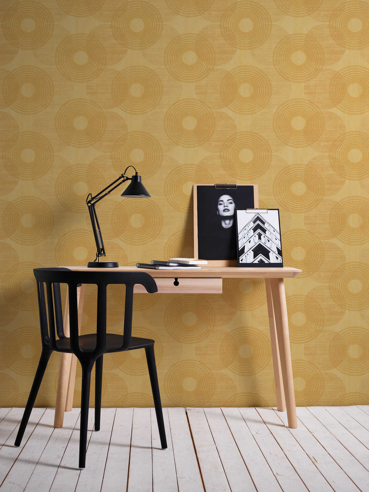             Scandinavian style wallpaper with modern pattern - yellow
        