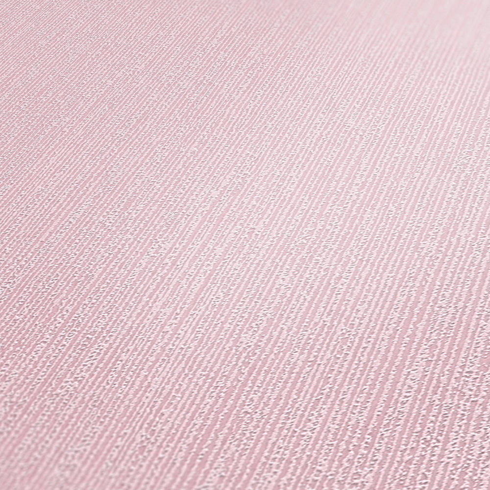             Papier peint pastel rose clair avec motifs structurés
        