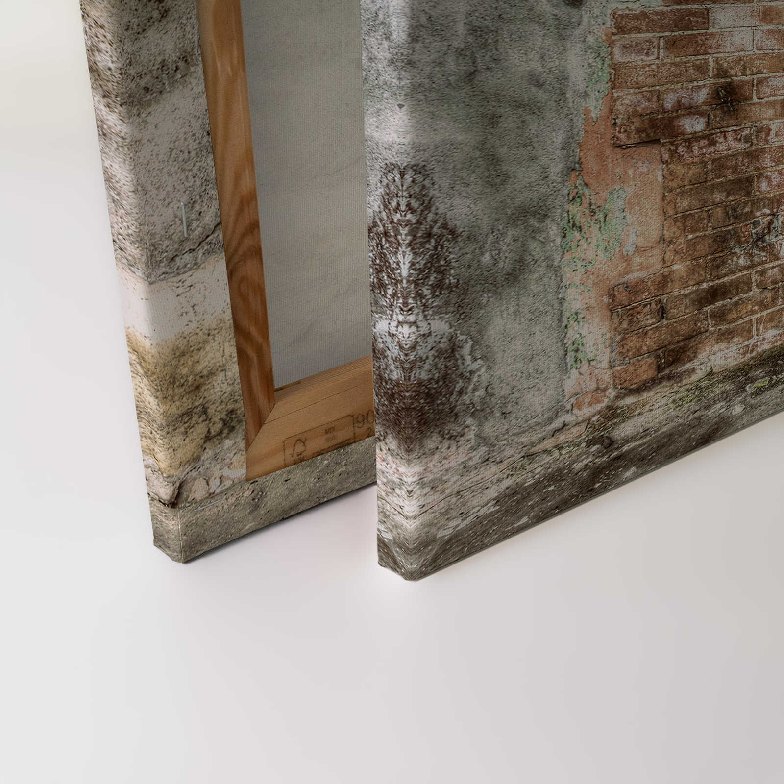             Toile mur de pierre avec portes de toilettes vintage | beige, crème - 0,90 m x 0,60 m
        