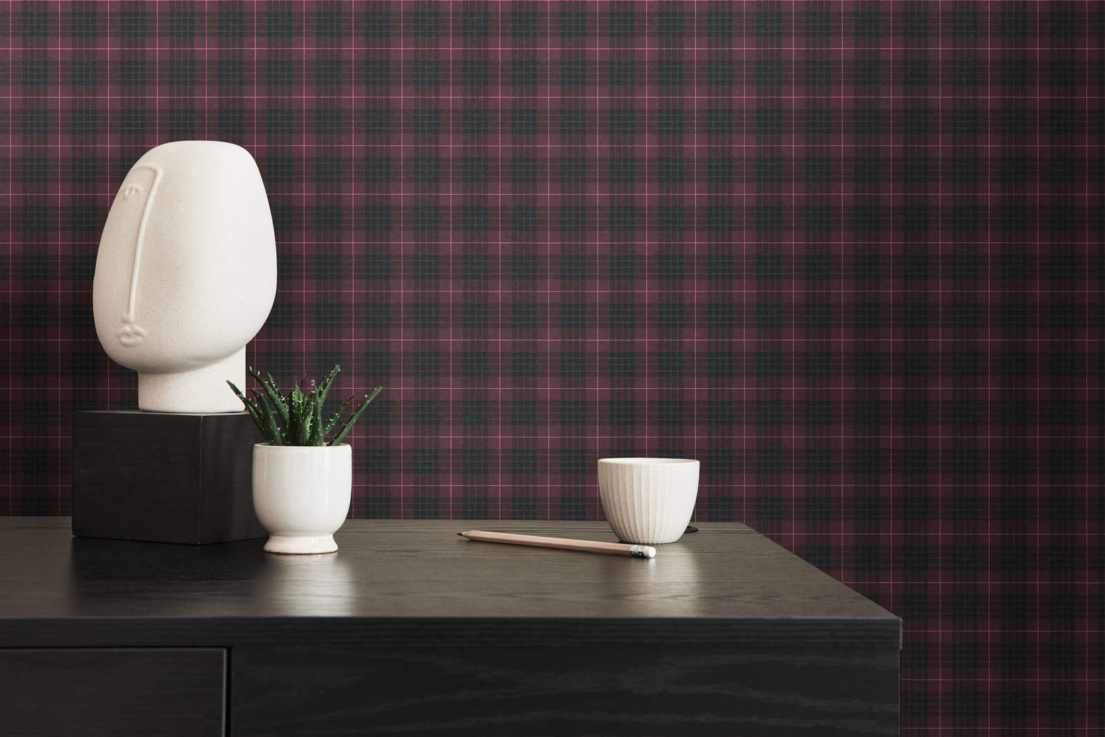             Non-woven wallpaper with fabric look chequered flannel look - red, black
        