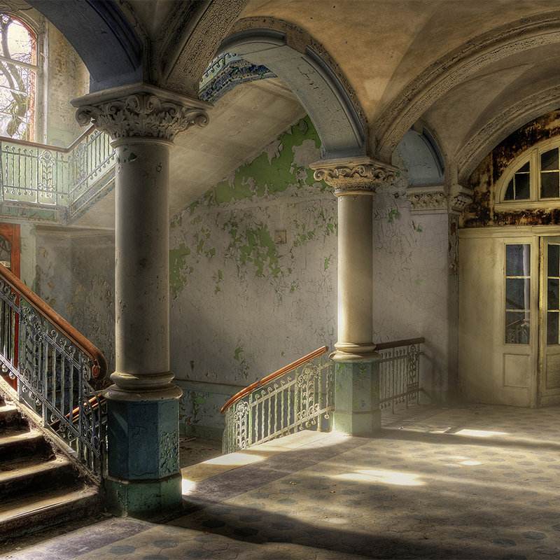 Fotomural escalera antigua vintage - nácar liso
