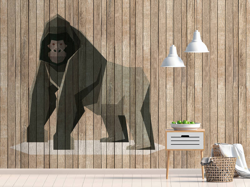             Born to Be Wild 3 - Digital behang Gorilla on Board Wall - Houten Panelen Breedt - Beige, Bruin | Textuur Niet-geweven
        
