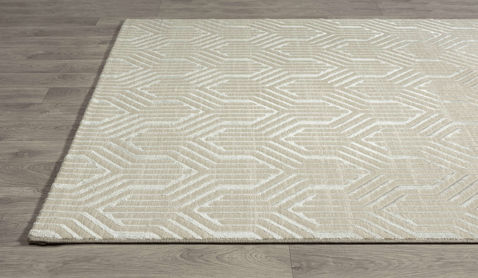             Soft high pile carpet in cream - 170 x 120 cm
        