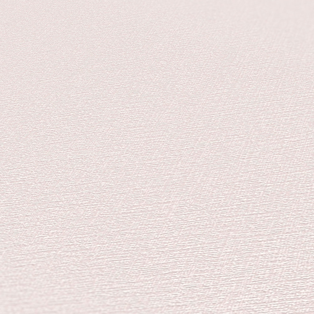             Single-coloured non-woven wallpaper in a delicate shade - light pink
        