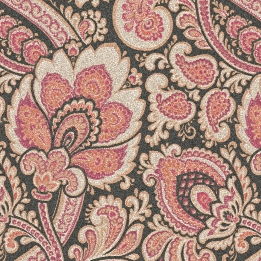             Ornament wallpaper textiles retro design - red, orange, black
        