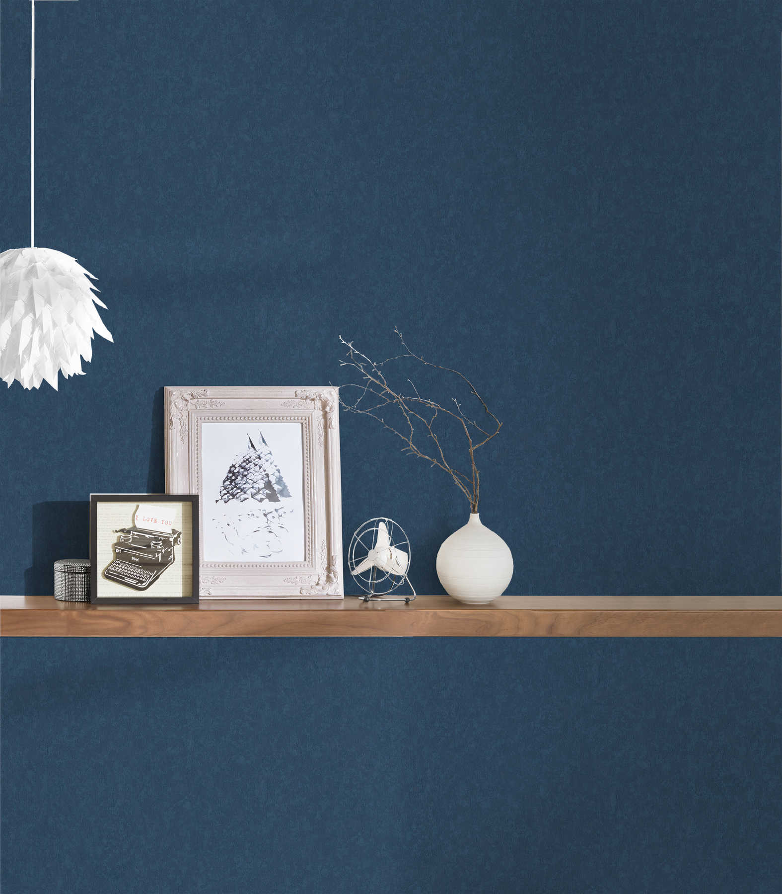             Plain non-woven wallpaper in premium quality - blue
        