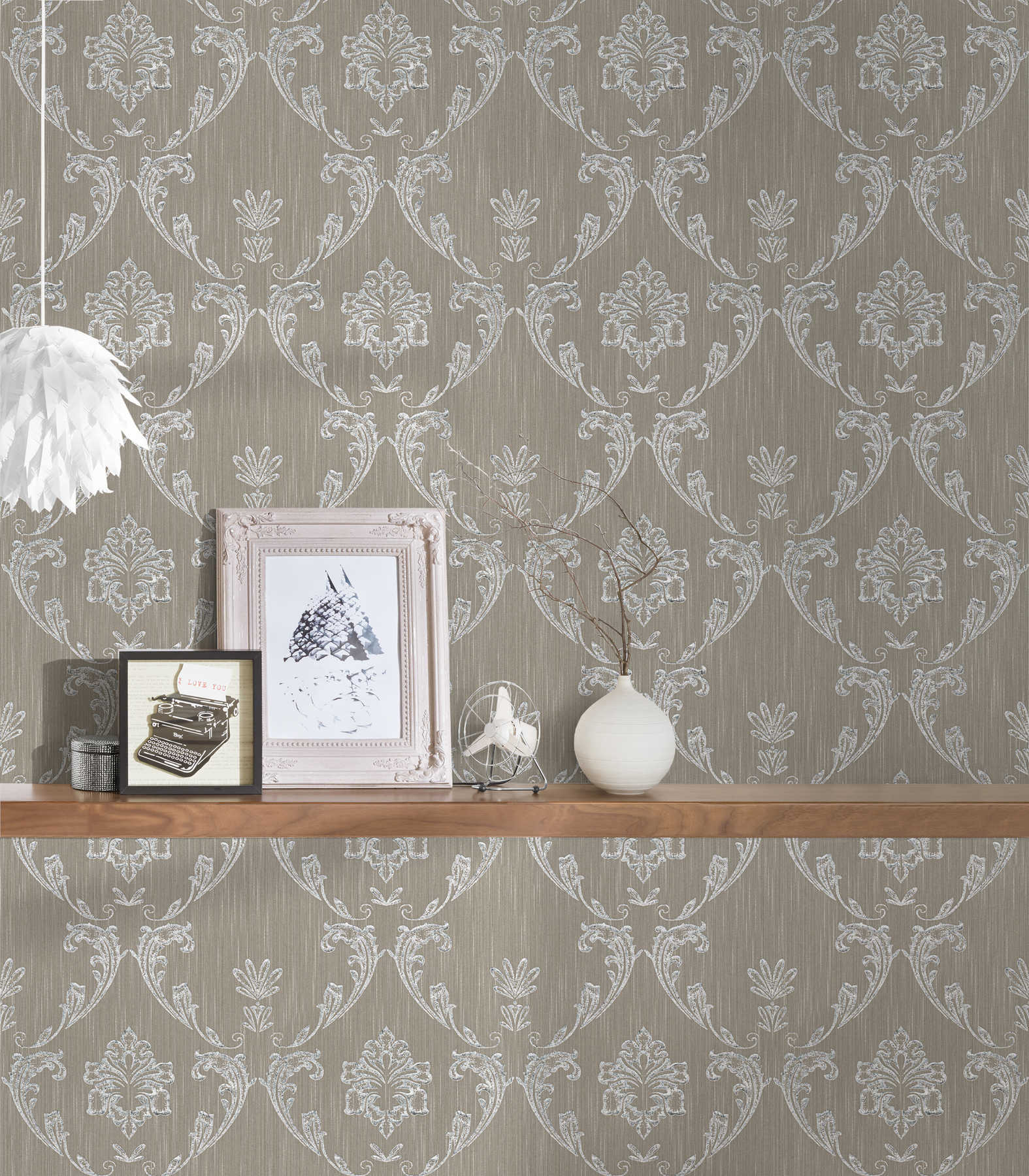             Ornamental wallpaper with floral elements in silver - silver, brown
        