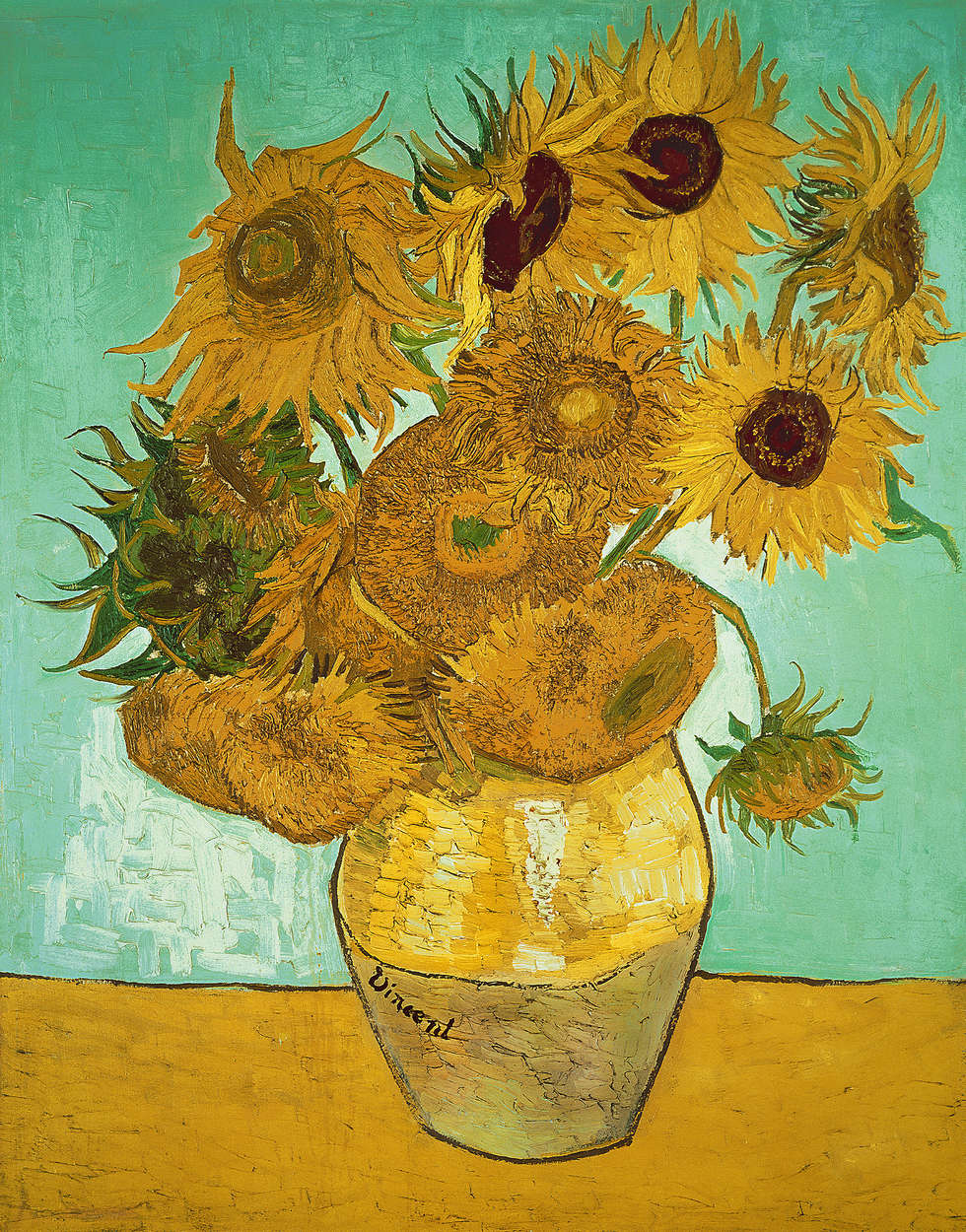             Il murale "Girasoli" di Vincent van Gogh
        