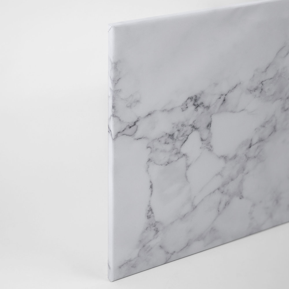             Canvas with marble look - 0.90 m x 0.60 m
        