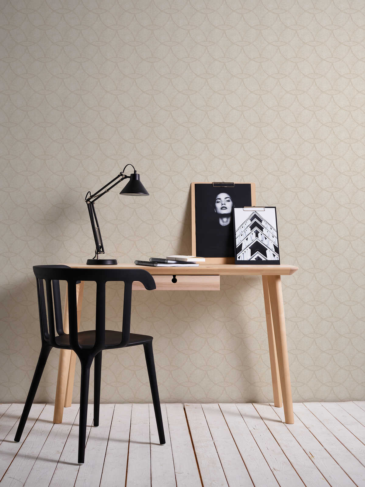             Retro wallpaper with geometric pattern with shine & shimmer effect - beige
        