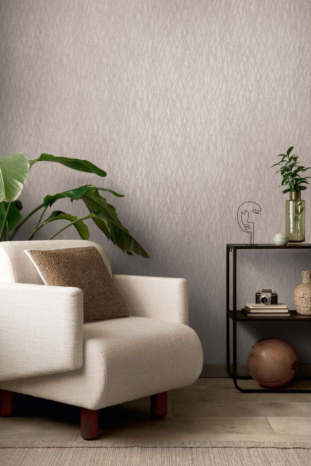             Non-woven wallpaper in plaster look with accents and abstract pattern - grey, beige, silver
        