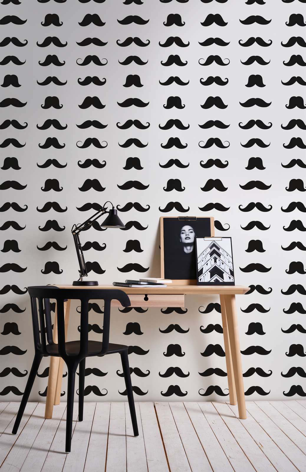             Papier peint Mustache motif moustache cool - noir et blanc - nacré intissé lisse
        