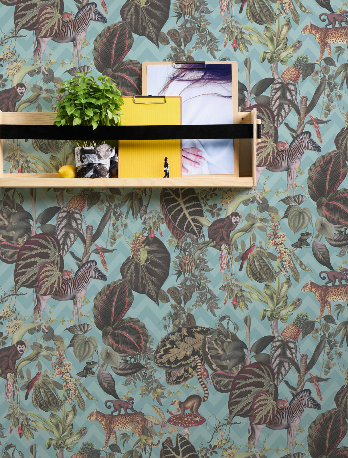            Designer wallpaper MICHALSKY jungle leaves & animals - blue, colourful, green
        