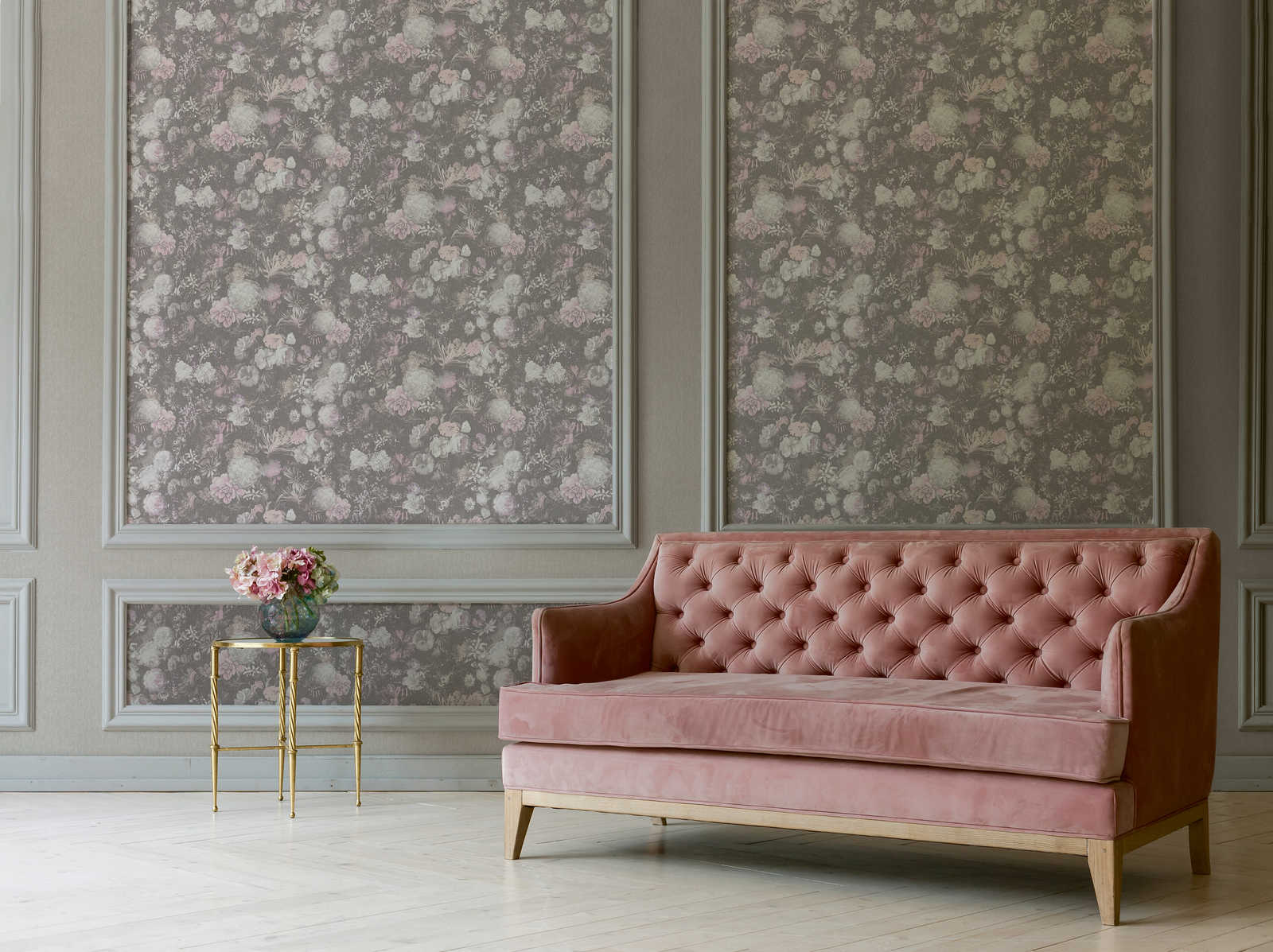             Bloemenbehang Roze & Grijs in Vintage Design
        