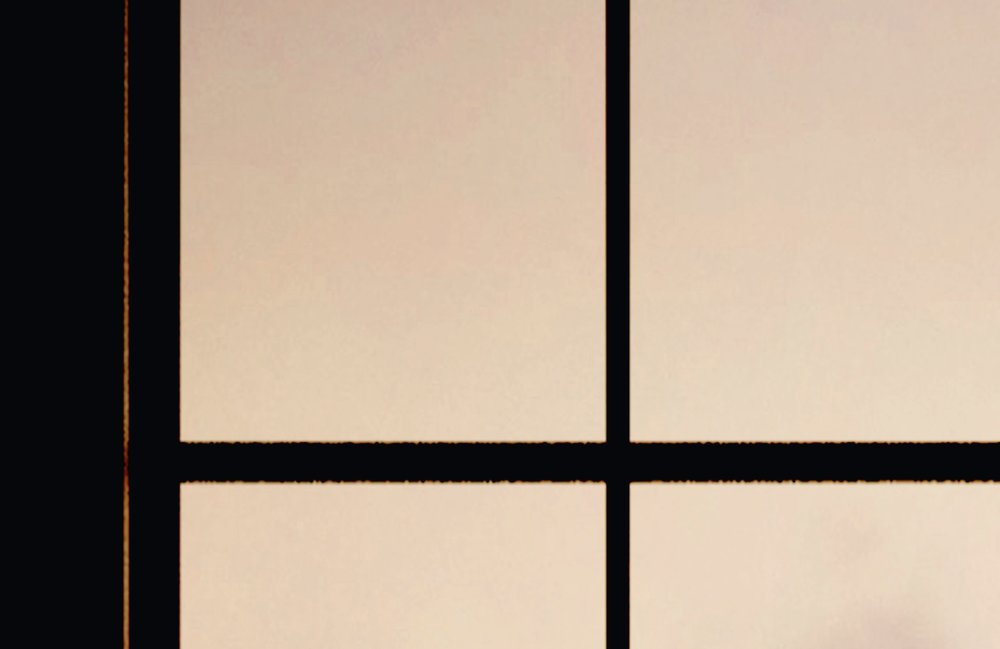            Sky 2 - Digital behang Venster Zonsopgang - Geel, Zwart | Pearl gladde vlieseline
        