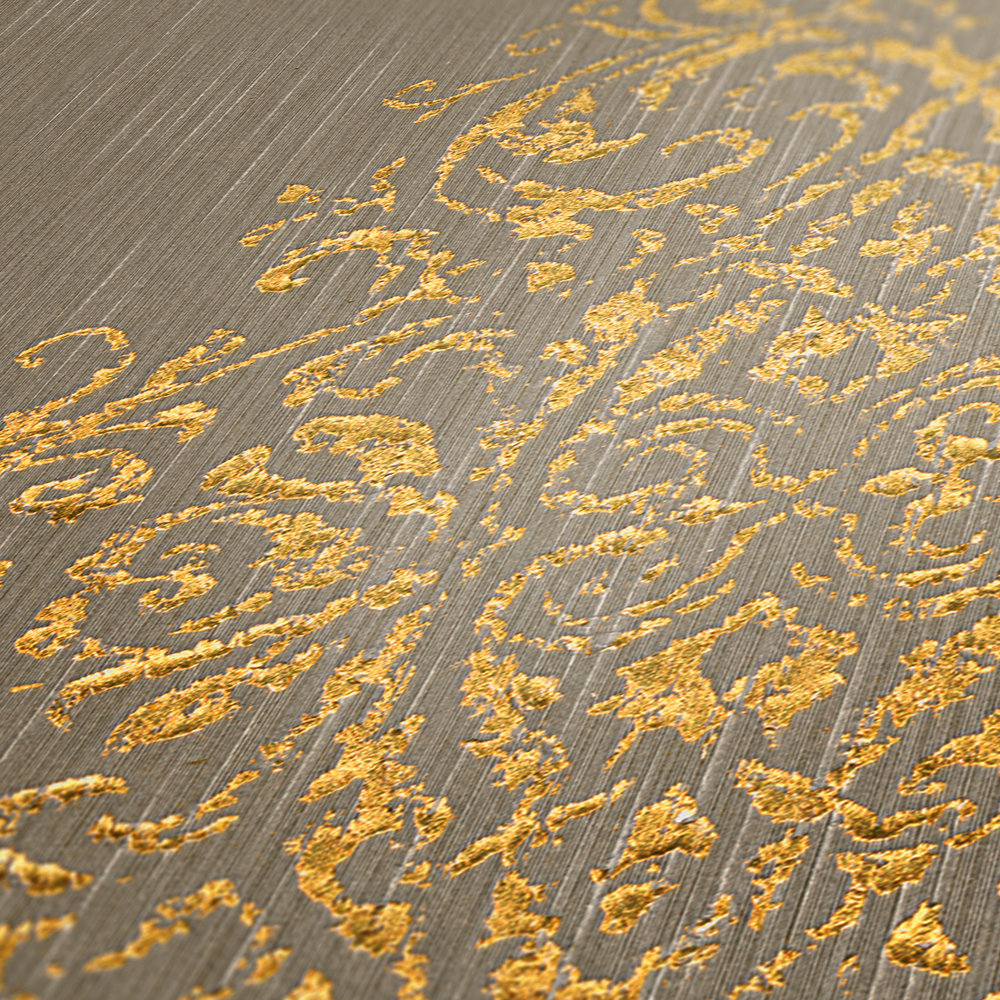             Papier peint ornemental avec effet métallique, look usé - beige, or
        