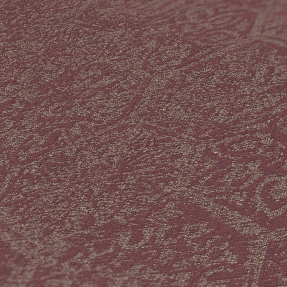             papel pintado patrón de oro en aspecto usado con aspecto de lino - metálico, rojo
        