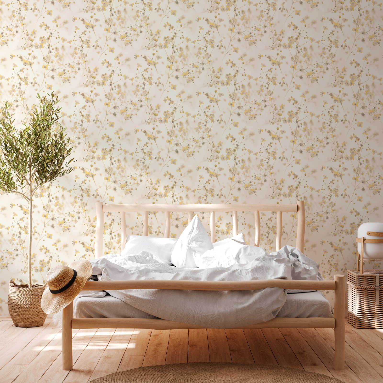             Flowers wallpaper cottage core design - cream, yellow
        