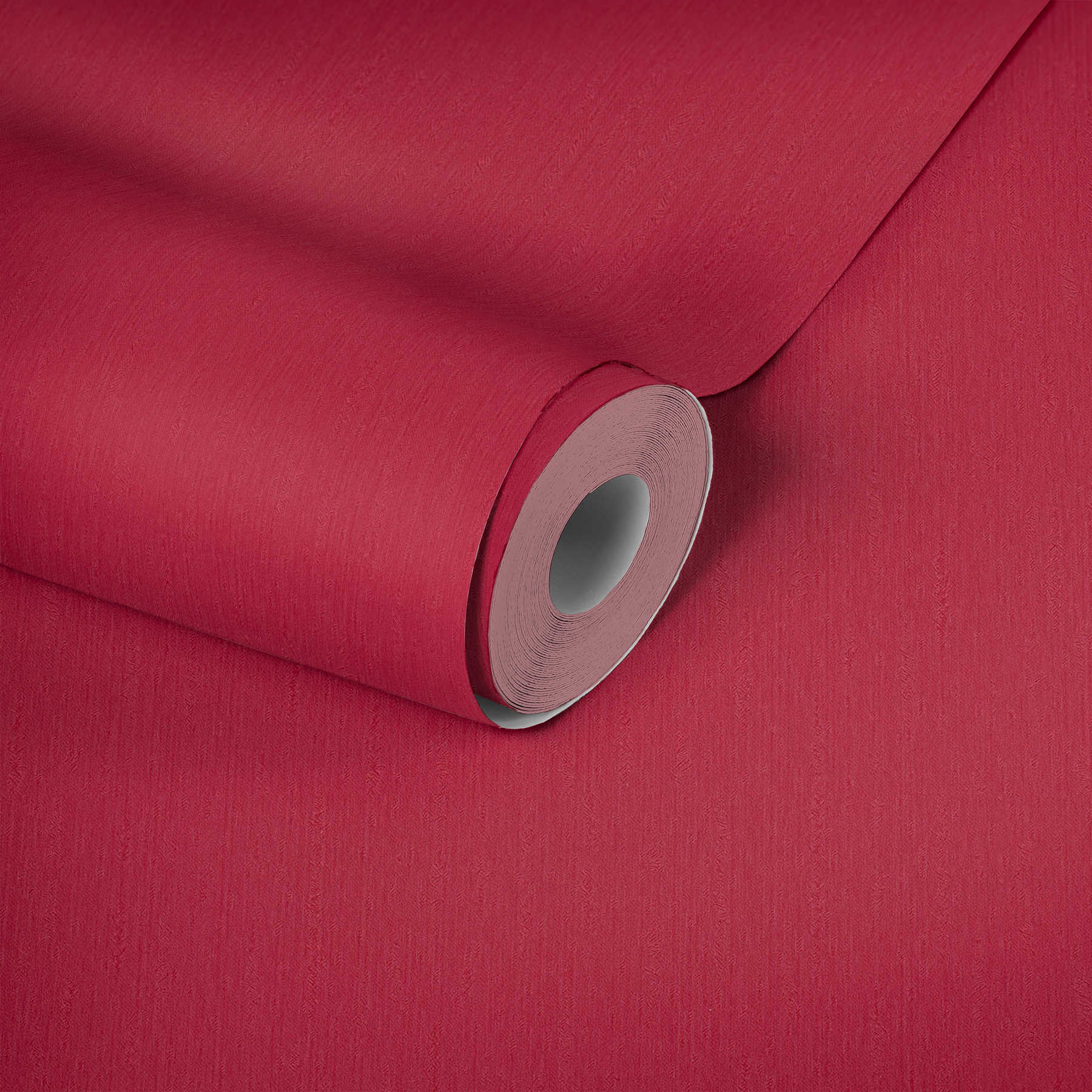             Red non-woven wallpaper intense fuchsia with satin finish
        