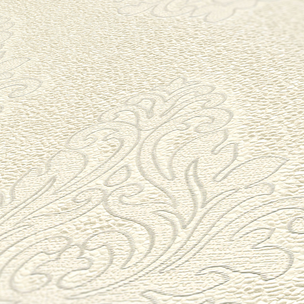             Ornament wallpaper textured with metallic effect - cream
        