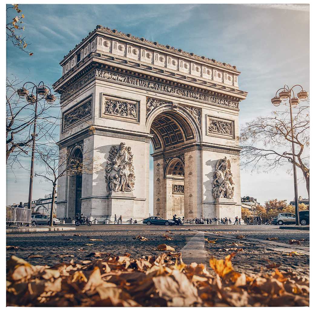             Square canvas print Arc de Triomphe, autumnal view
        