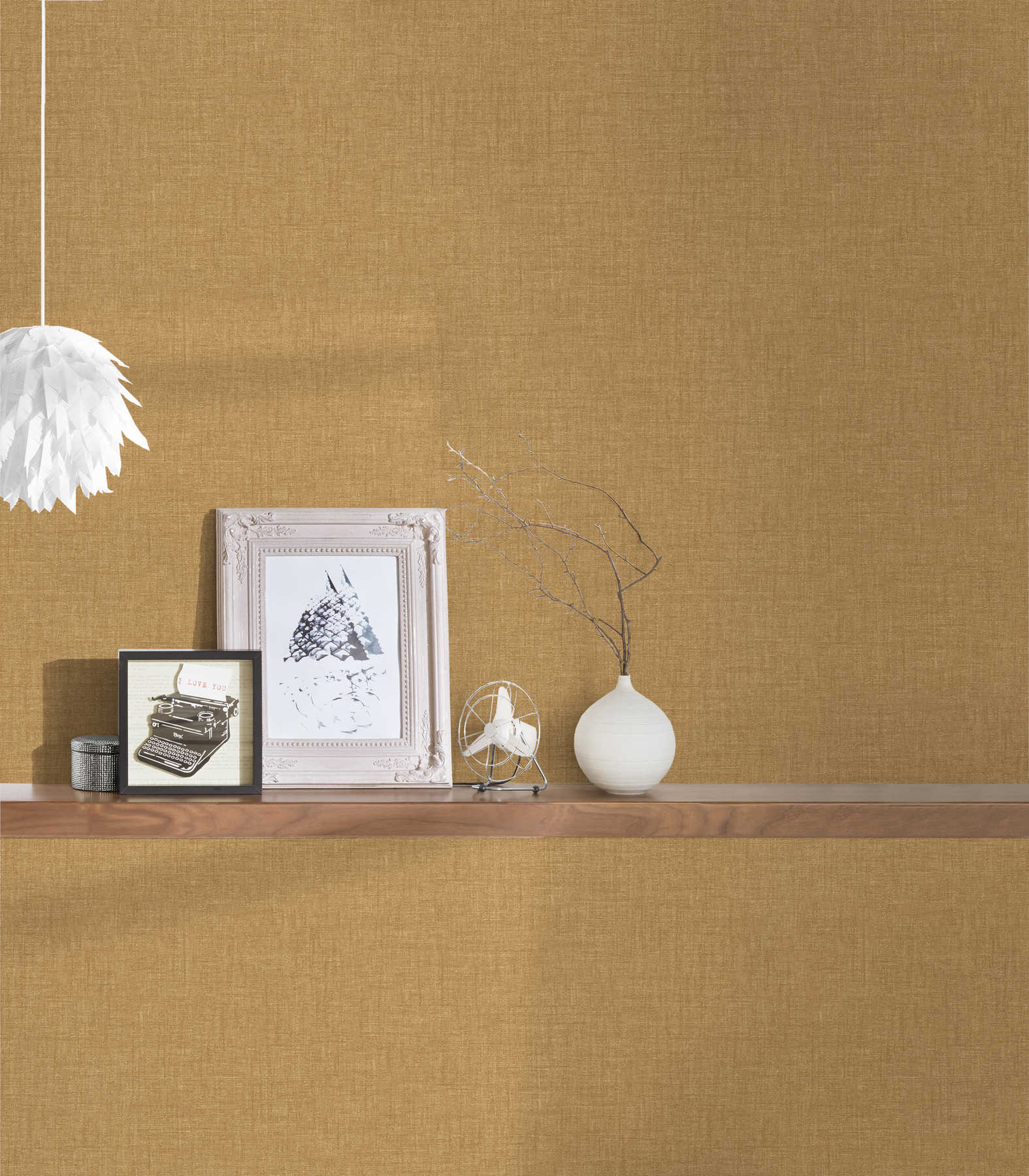             Golden VERSACE wallpaper in linen effect & shimmer - gold
        