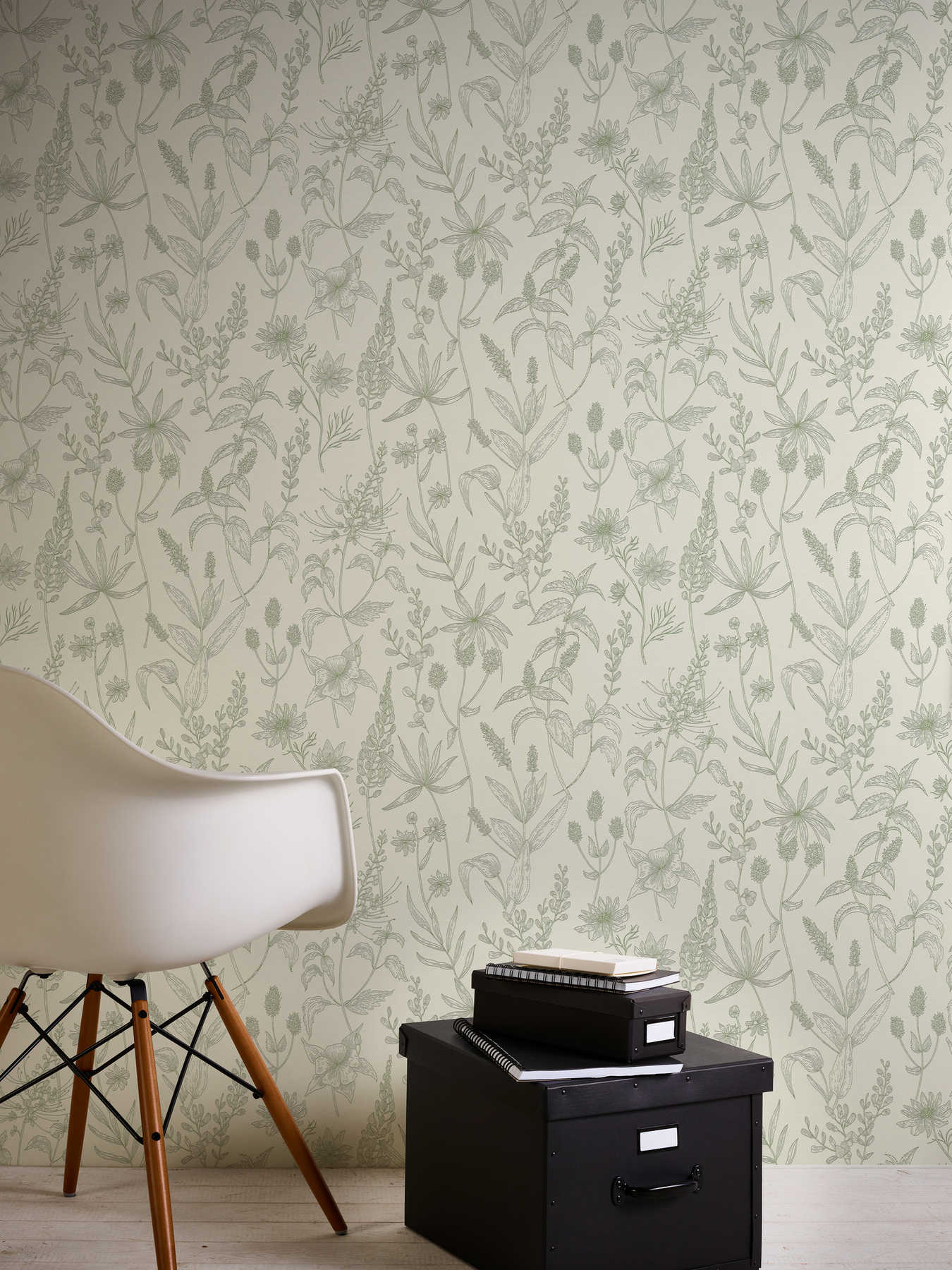             Non-woven wallpaper with floral pattern and metallic accent - green, silver, white
        