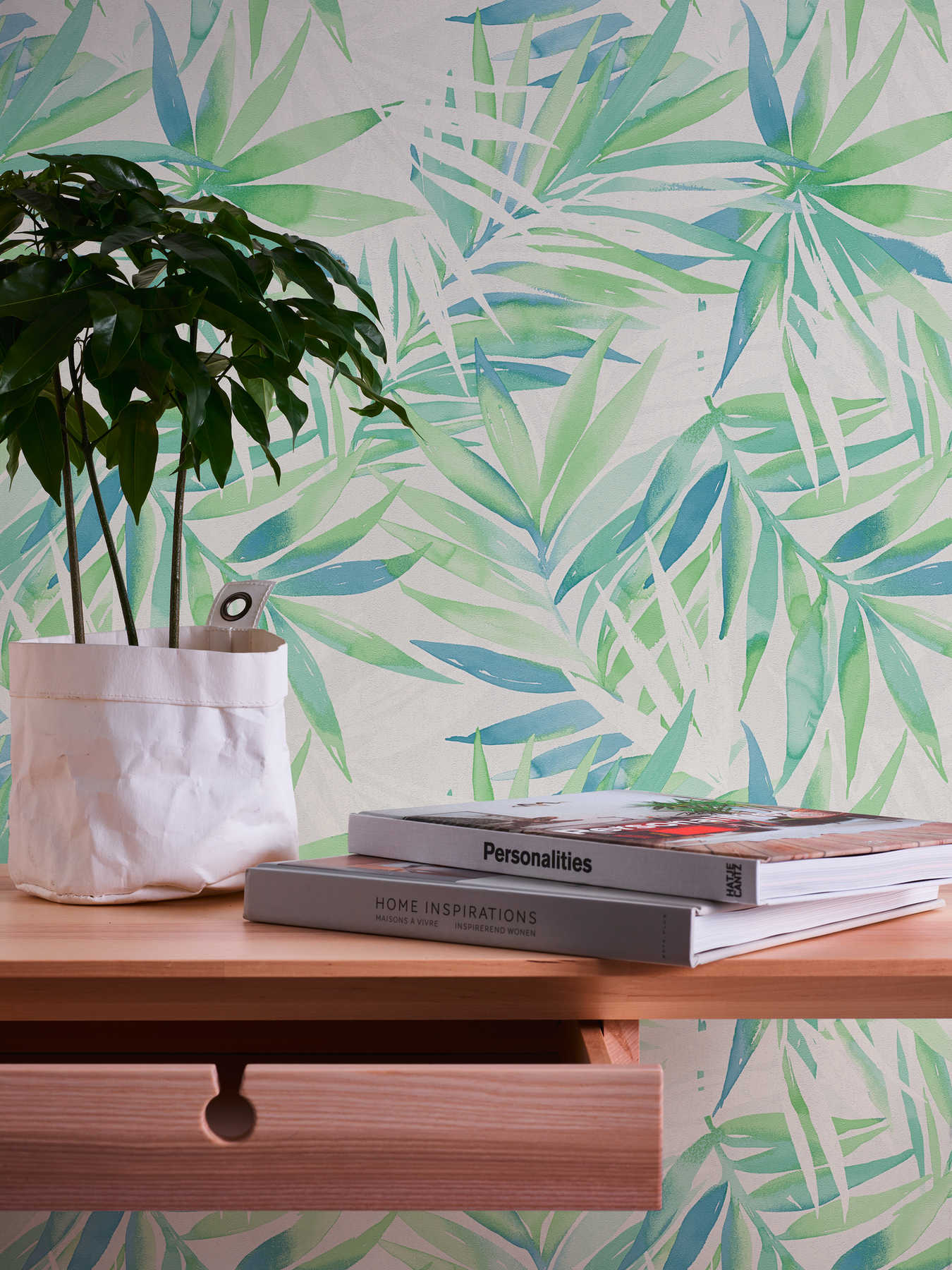             Papel pintado selva con motivo de hojas en estilo acuarela - verde
        